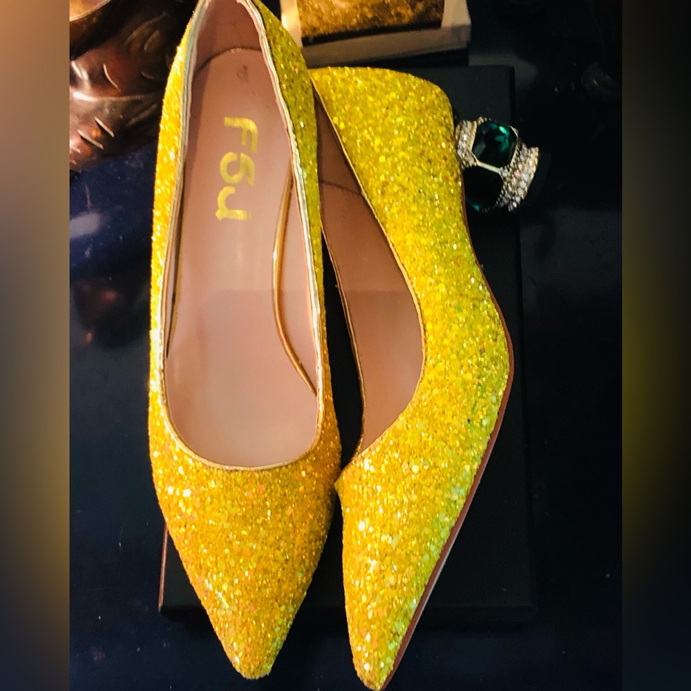 Dazzling Gold Glitter Heels